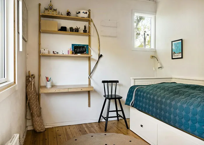 Hear Trees' Rustle And Enjoy View From Terrace Tatil Evi